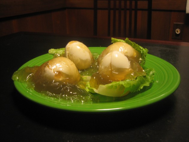 Antique Show and Jellied Eggs 090