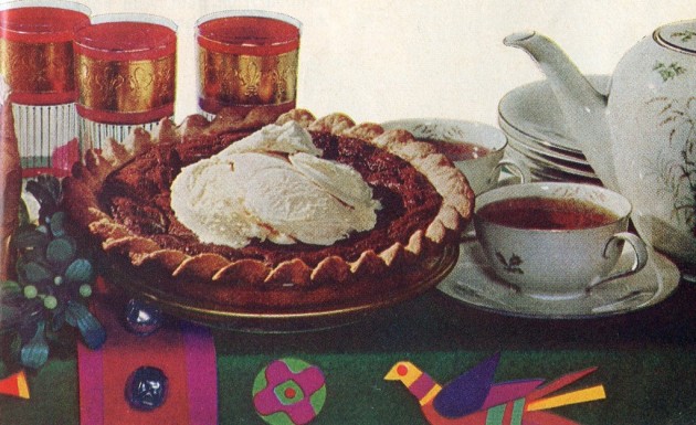 Chocolate-Pecan-Pie001.jpg