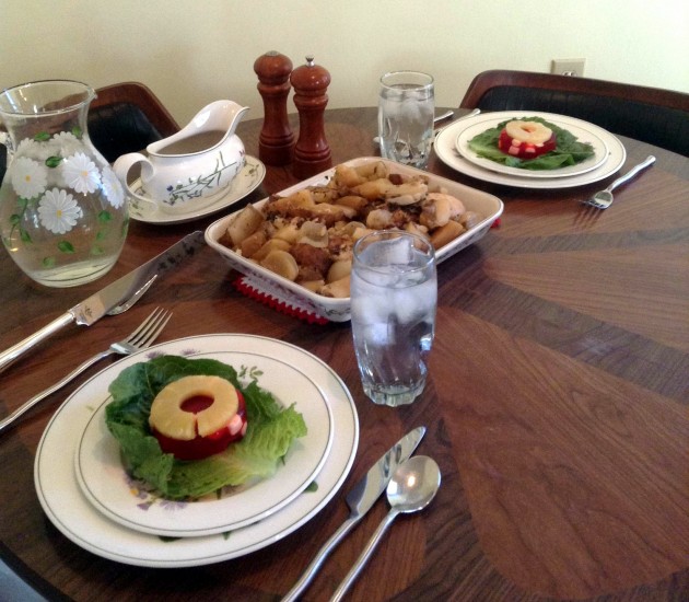 Slow Cooker Greek Dinner with Tropic Sunset Salad as a starter. I feel like "Betty Draper: The Good Years"!
